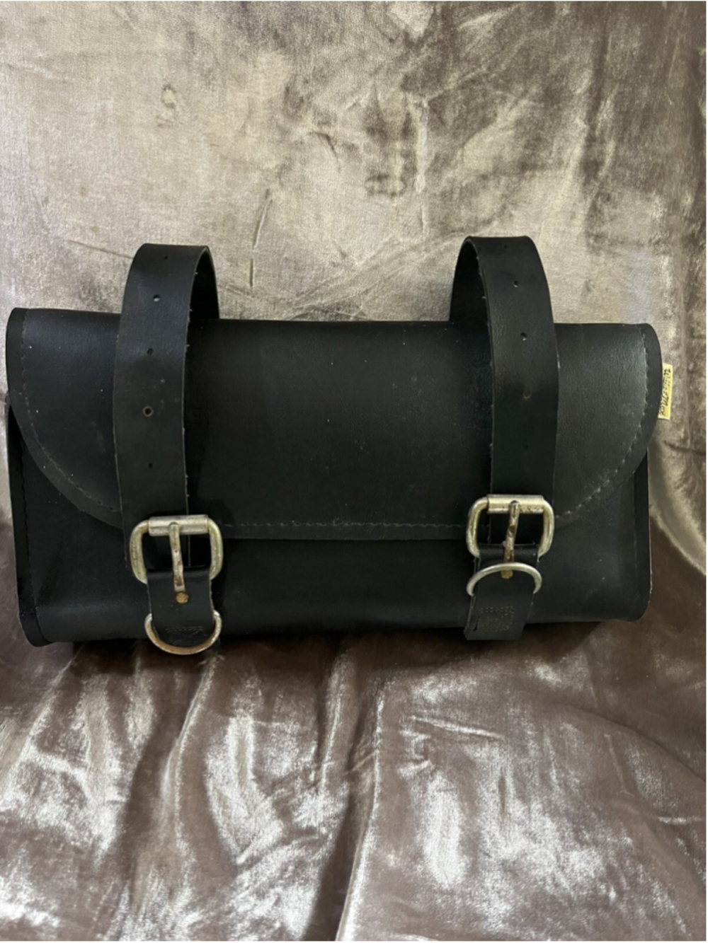 VTG Willie & Max Single Sided Swingarm Saddlebag Harley Softail Kawasaki Suzuki